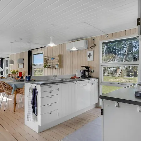 Casa vacanze Gorgeous In With House Sea View *
